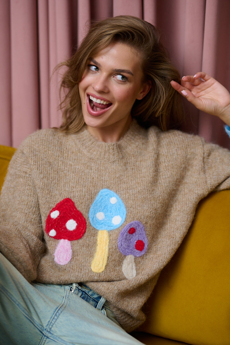 Sweter Funky Fungi