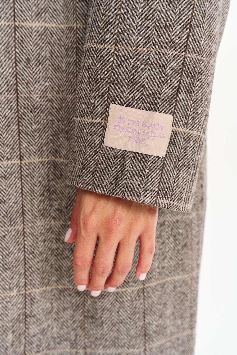 Płaszcz z wełną Unfinished Verse