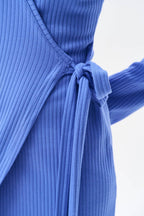 Sukienka dzianinowa midi Gentle Hold