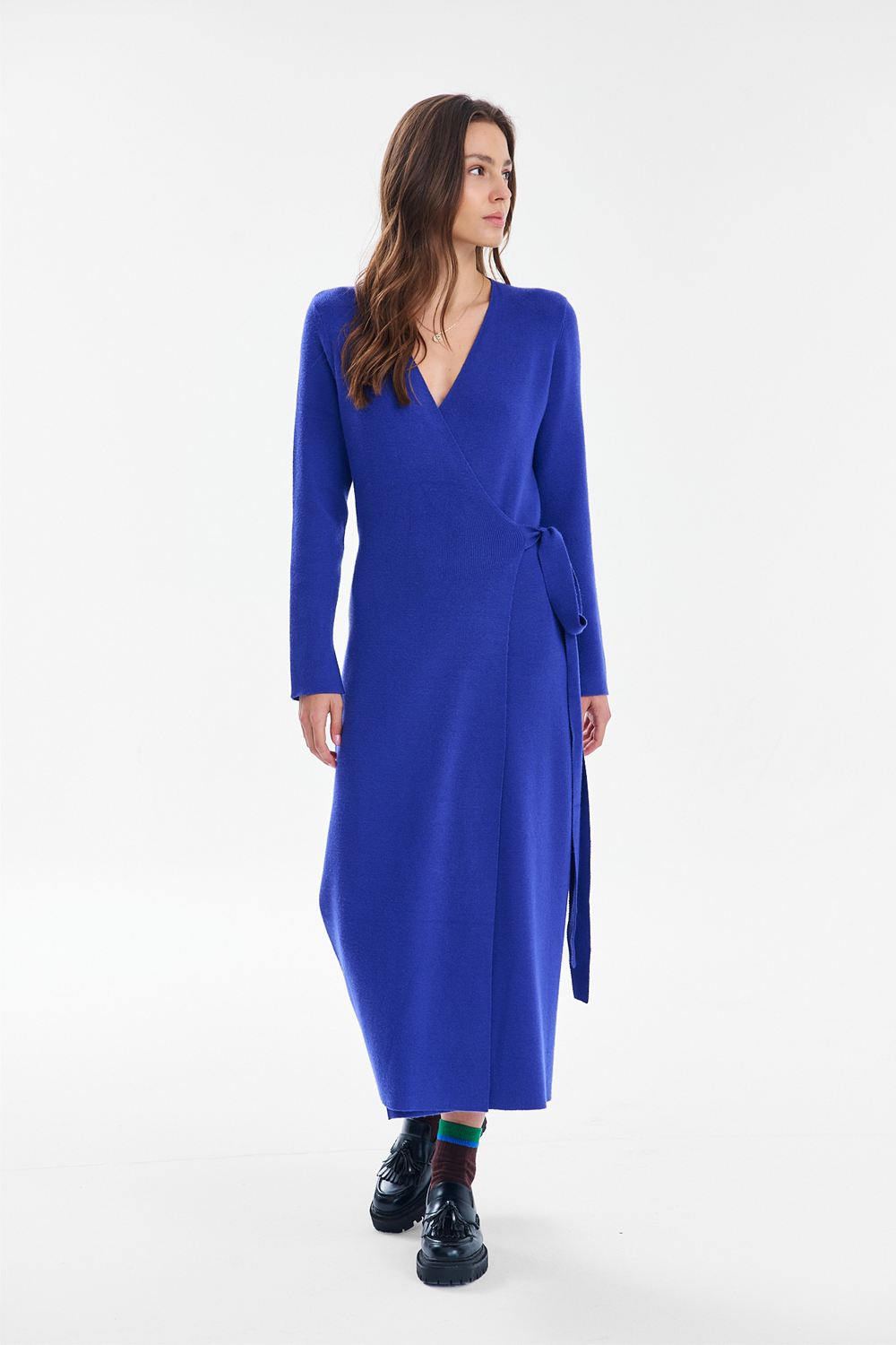 Sukienka dzianinowa midi London Blue