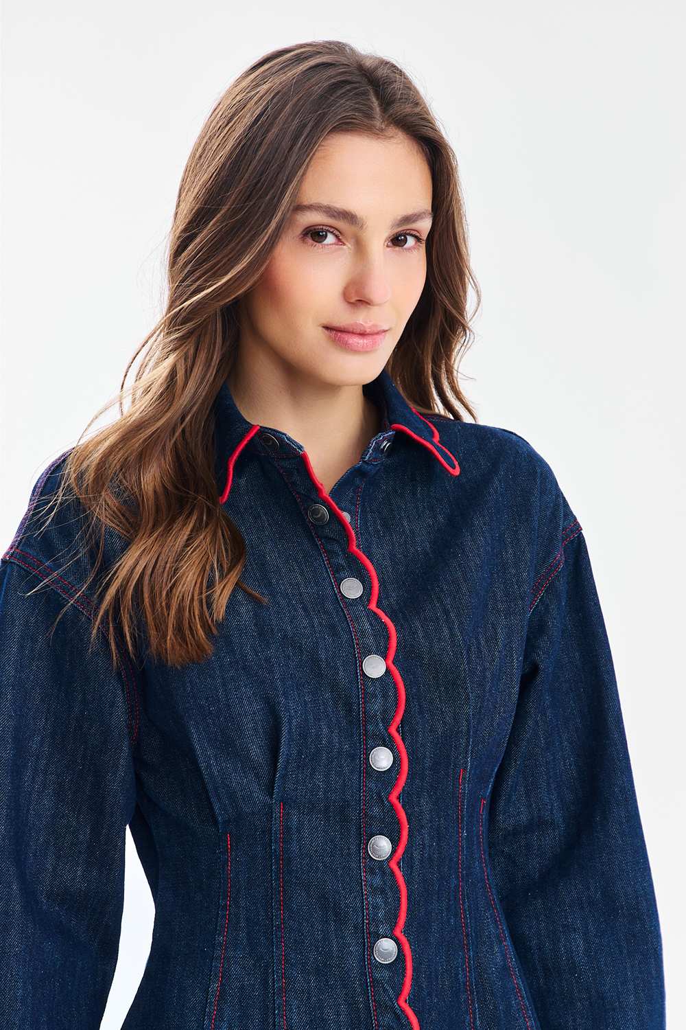 Sukienka jeansowa mini Swinging Stitch