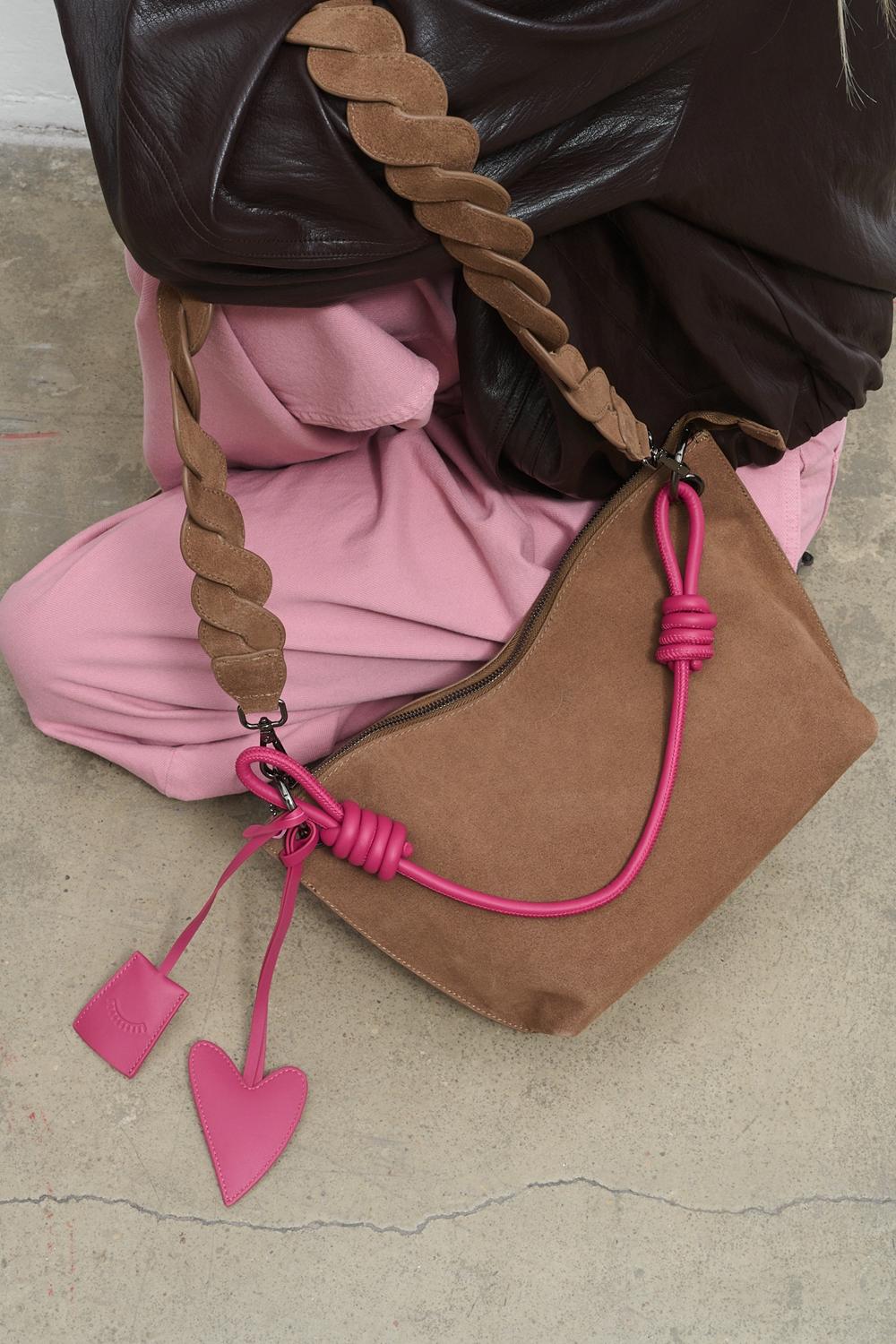 Torebka skórzana zamszowa Gentle Enough