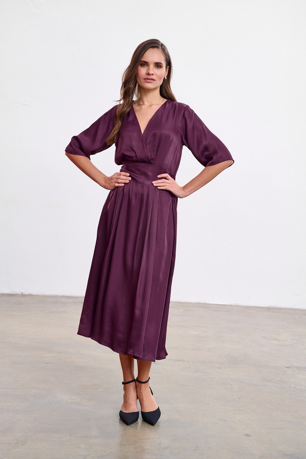 Sukienka midi Plum Affair