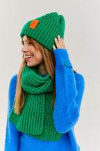 Sweter Silent Symphony