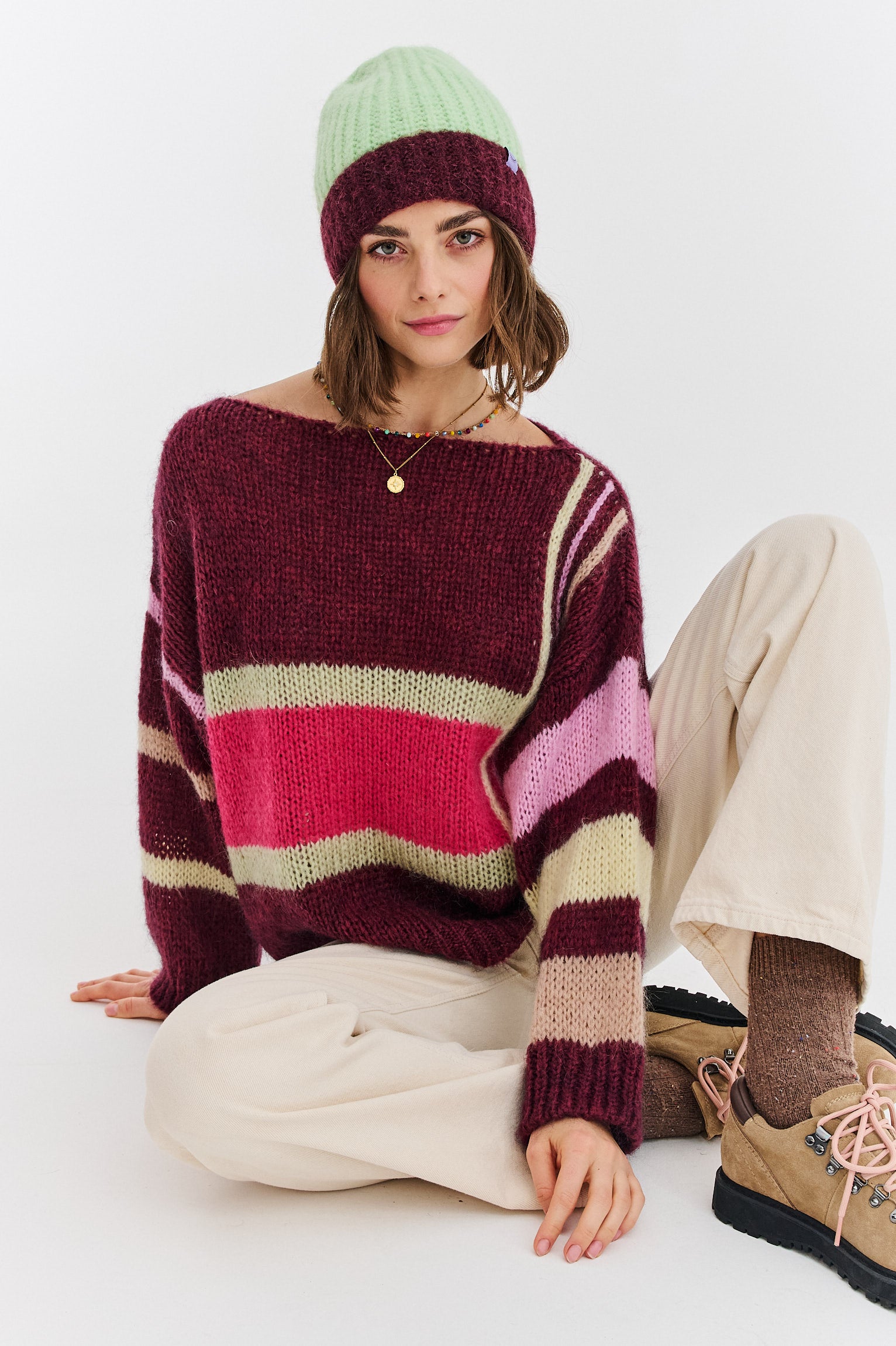 Sweter z wełną Creative Code