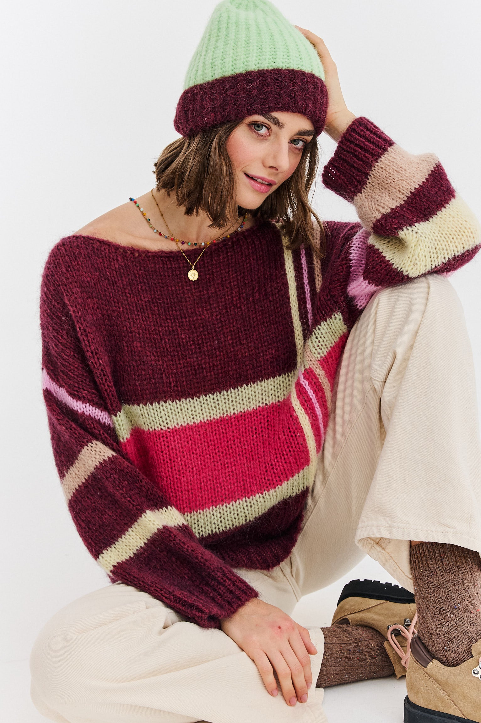 Sweter z wełną Creative Code