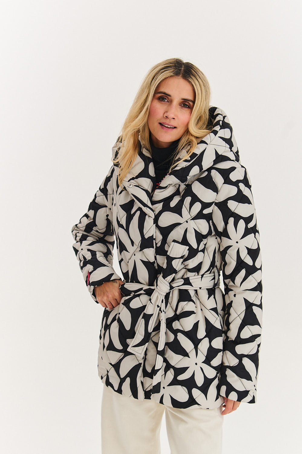 Kurtka pikowana Anabelle Urban Bloom